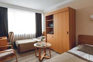 Отель Premier Hotel Rus Киев Стандартный двухместный номер с 2 отдельными кроватями-2