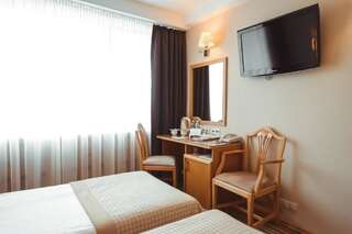 Отель Premier Hotel Rus Киев Классический двухместный номер с 2 отдельными кроватями-4